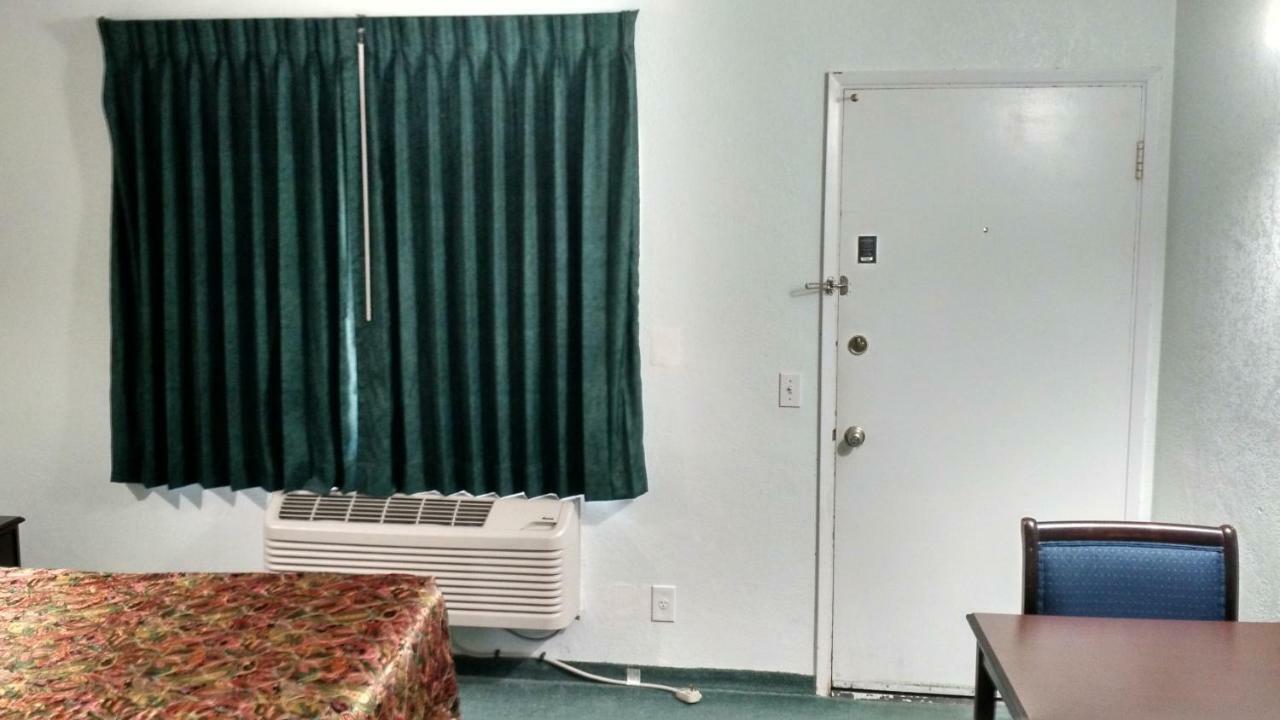 爱尔兰乔汽车旅馆 沃森维尔 外观 照片